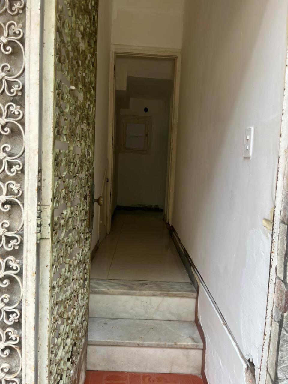 De Casal Em Completo,compartilhado Apartamento